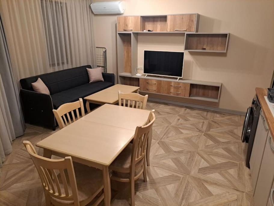 Markapart 3 - Apartment In Downtown Ruse Exteriör bild
